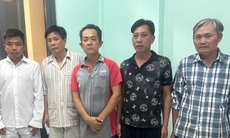 Nhặt được con tê tê rồi cất giấu và đem bán, 5 người bị khởi tố