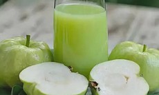 8 tác dụng khi uống nước ép ổi mỗi sáng vào mùa hè
