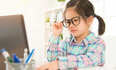 Những thói quen giúp trẻ giảm nguy cơ cận thị 