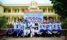 Lan tỏa yêu thương từ Mùa hè xanh 2026: Học viện Y - Dược học cổ truyền Việt Nam khám bệnh miễn phí cho hơn 700 lượt người dân