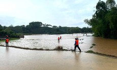 Mưa lũ khiến bé trai 12 tuổi bị cuốn trôi ở Thái Nguyên; 1 người tử vong do lật tàu ở Quảng Ninh