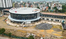 Cận cảnh bến xe hình tròn độc đáo bên đường Vành đai 3 Hà Nội