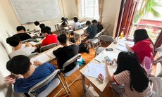 Giáo viên có được dạy thêm môn không đứng lớp?