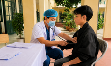 Bác sĩ Giàng A Sếnh: Hành trình giữ sự sống ở Si Ma Cai
