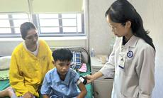 Bệnh viện Nội tiết Nghệ An ứng dụng công nghệ CGM, nâng cao hiệu quả quản lý đái tháo đường