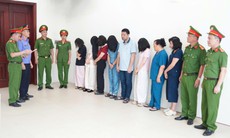 Bơm sữa đậu nành giả mủ: Chiêu trò 'vẽ bệnh' rùng mình tại Phòng khám Đa khoa Y học Nghệ An