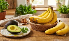 5 loại trái cây giàu kali tự nhiên giúp hạ huyết áp, đặc biệt là chuối và quả bơ