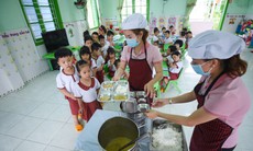 Hà Nội thống nhất quy trình tổ chức bữa ăn bán trú cho học sinh