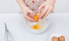 Tại sao người cần bổ sung collagen nên ăn lòng trắng trứng?