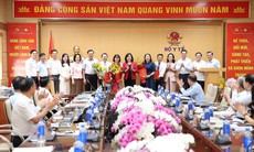 Bộ trưởng Đào Hồng Lan trao quyết định tiếp nhận, điều động, bổ nhiệm lãnh đạo Cục An toàn thực phẩm, Quỹ Phòng bệnh