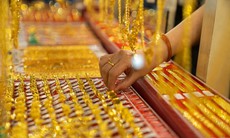 Chốt giá vàng hôm nay ngày 13/8 lại diễn biến rất lạ