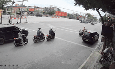 CSGT Hà Nội giúp đưa cháu bé bị ung thư đi cấp cứu kịp thời