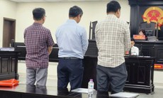Cựu hiệu trưởng hầu tòa vì 'ăn chặn' tiền A80 của hơn 900 sinh viên