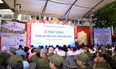 Phường Cửa Nam: Một hàng xe dừng đỗ có thể thành 'nút thắt' giao thông