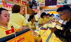 Giá vàng sáng 30/8: Người mua lỗ 4,9 triệu đồng/lượng nếu 'đu' đỉnh tuần