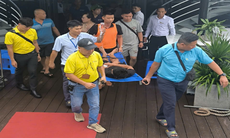 Cứu kịp thời du khách gặp sự cố sức khỏe trên Vịnh Hạ Long