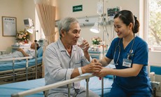 Chính thức tăng phụ cấp ưu đãi nghề cho nhân viên y tế