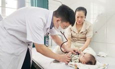Trẻ mắc bệnh hô hấp gia tăng, bác sĩ cảnh báo không chủ quan