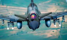 Chiến đấu cơ J-10C Trung Quốc khiến F-16 Mỹ bị 'lỗi thời'