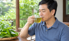 Uống nước vối có làm răng xỉn màu?
