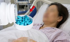 Dùng viên thuốc màu xanh suốt 2 năm, người phụ nữ phải cấp cứu trong đêm