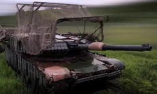 UAV Nga ép xe tăng Abrams Mỹ nằm im trên chiến trường Ukraine