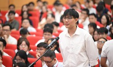 Màn hô tên TOP 10 bác sĩ nội trú Y Hà Nội tại Match Day 2026