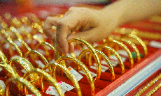 Chốt giá vàng hôm nay ngày 9/9 giảm mạnh trở lại