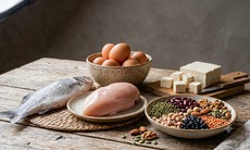 Sau tuổi 60 nên ăn gì để tránh mất cơ?