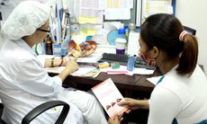 Triển khai tầm soát viêm gan vi rút C miễn phí và mít tinh hưởng ứng Ngày Thế giới phòng, chống AIDS