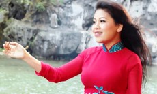 Ca sỹ Anh Thơ mặc chiếc áo dài 1 tỷ đồng trong liveshow đầu tiên