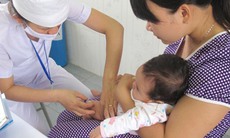 Hà Nội: Từ tháng 8/2014, toàn bộ trẻ từ 1-14 tuổi được tiêm vaccin sởi – rubella