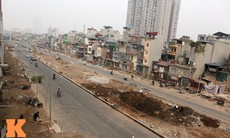 Những căn nhà kì dị trên đường "đắt nhất hành tinh" ở HN