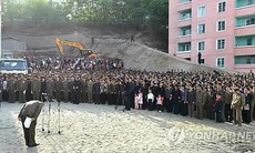 Quan chức Triều Tiên xin lỗi dân