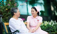 Anh hỏi em... Sao chọn nghề Điều Dưỡng?