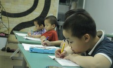 Xin đừng “ăn bớt” tuổi thơ