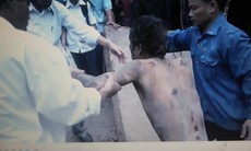 "Ngáo đá", nam thanh niên mắc kẹt dưới đường ống thoát nước