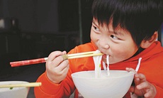 Chế độ dinh dưỡng ở trẻ em mắc các bệnh lý mạn tính