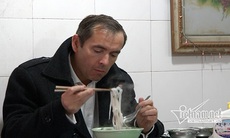 Đại sứ mê phở và ngắm phố Hà Nội