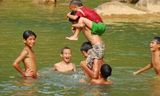 Xử trí đúng cách các bệnh do nóng ở trẻ em