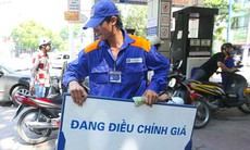 Thời gian giữa 2 lần điều chỉnh giá xăng phải là 15 ngày?