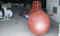 Tàu ngầm Trường Sa vào bể thử nghiệm