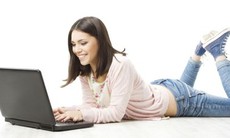 10 bệnh hay gặp ở những người làm việc lâu trên máy tính