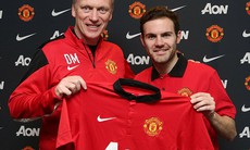 Huyền thoại M.U trao áo số 7 cho Juan Mata