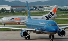 Máy bay Vietnam Airlines và Jetstar Pacific suýt đâm nhau