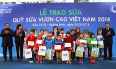 Vinamilk dành 8 tỷ đồng cho quỹ sữa “Vươn cao Việt Nam” năm 2014