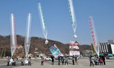 Hàn Quốc thả bóng bay mang truyền đơn vào Triều Tiên