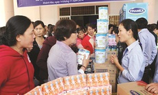 Vinamilk hỗ trợ phổ biến Luật bảo vệ quyền lợi người tiêu dùng