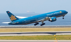 Máy bay Vietnam Airlines đi Nhật phải hạ cánh ở Hong Kong