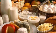 Chế độ ăn uống cho người mắc viêm cầu thận